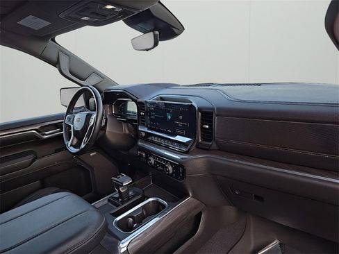 Used 2024 Chevrolet Silverado 1500 LTZ w/ Technology Package image 20