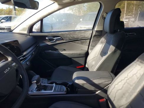 New 2026 Kia Sportage SX image 8