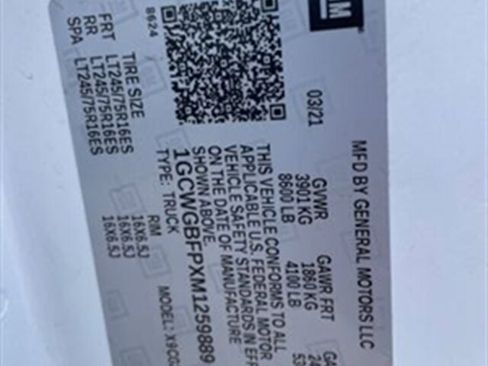 Used 2021 Chevrolet Express 2500 Extended w/ Driver Convenience Package image 17