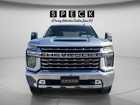 Used 2020 Chevrolet Silverado 2500 LTZ w/ LTZ Premium Package AWD/4WD image 8