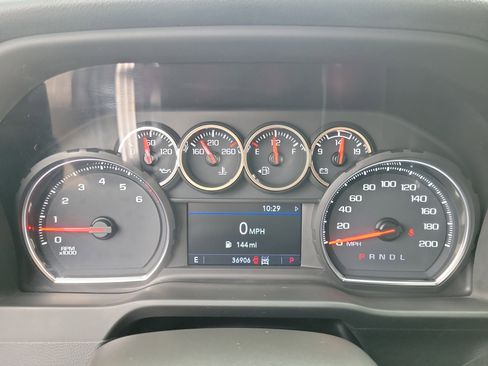 Used 2021 Chevrolet Silverado 1500 LT Trail Boss w/ Bed Protection Package AWD/4WD image 24