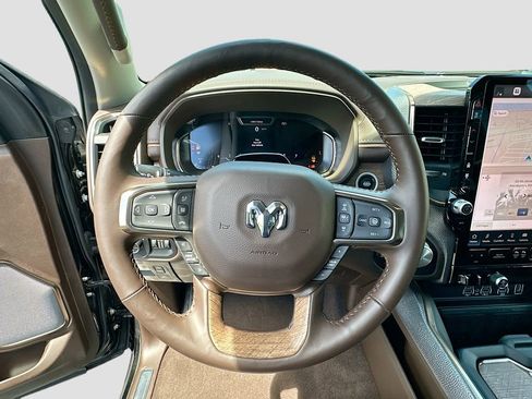 New 2025 RAM 1500 Limited image 14