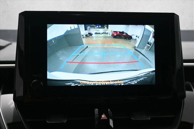 Used 2025 Toyota Corolla LE FWD image 15