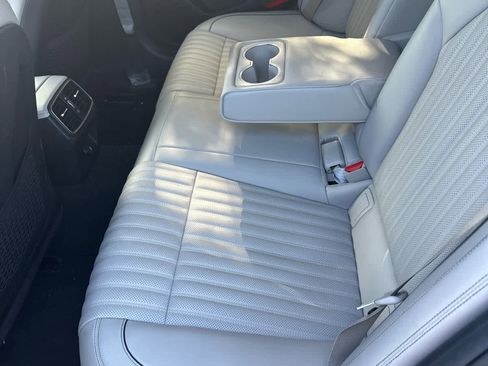 Used 2023 Genesis G70 2.0T w/ Sport Prestige Package image 35