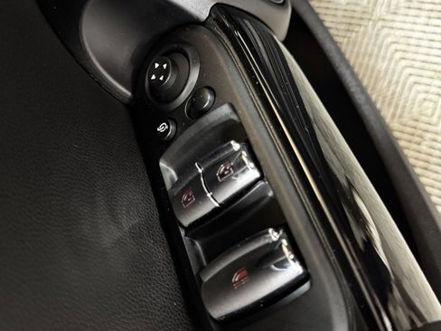 Used 2023 MINI Cooper S image 22