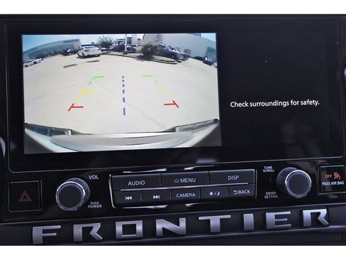 Used 2025 Nissan Frontier SV w/ SV Convenience Package RWD image 27