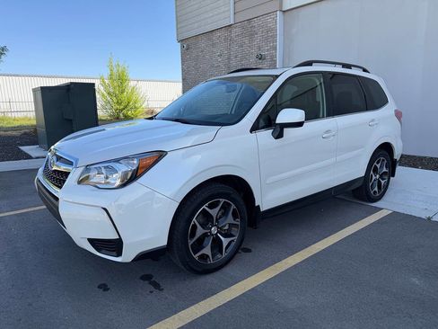 Used 2014 Subaru Forester 2.0XT Premium w/ Popular Package #2 AWD/4WD image 6