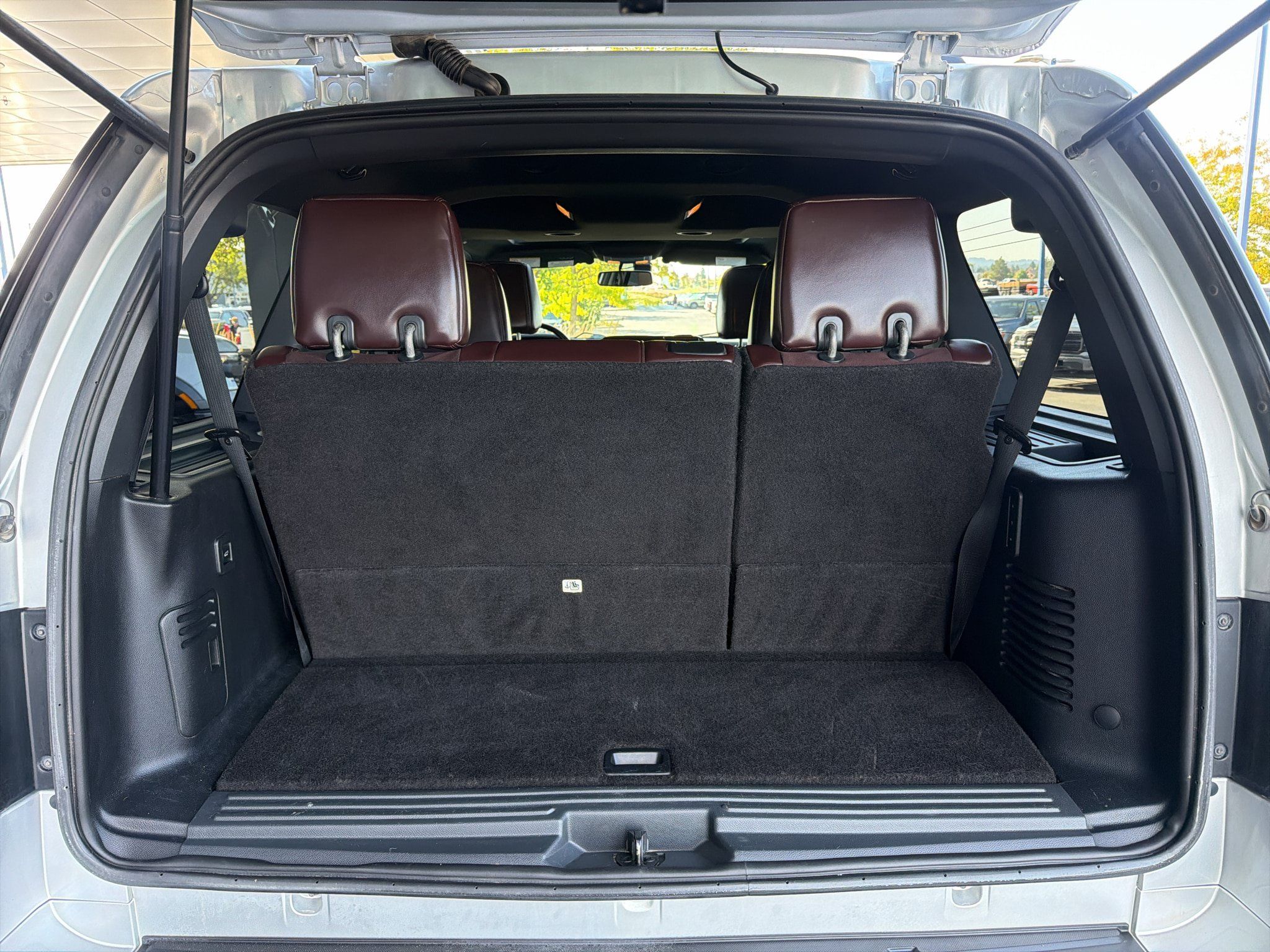 Used 2016 Ford Expedition Platinum AWD/4WD image 18