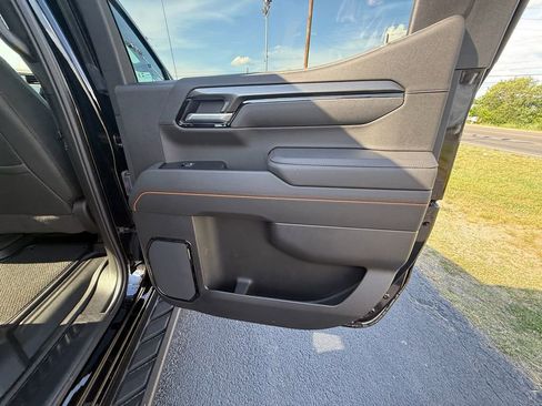 Used 2025 GMC Sierra 1500 AT4 w/ AT4 Premium Package AWD/4WD image 20