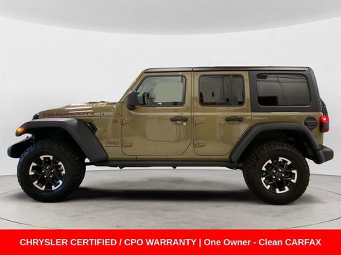 Used 2025 Jeep Wrangler Unlimited Rubicon w/ Technology Group image 2