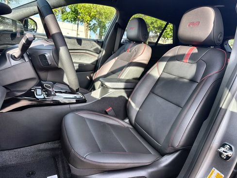 New 2026 Chevrolet Trax RS w/ Driver Confidence Package FWD image 43