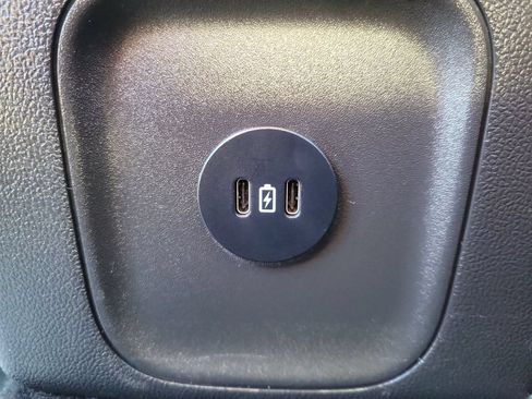 Used 2024 Ford Escape ST-Line w/ Tech Pack #1 AWD/4WD image 16