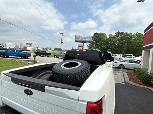 Used 2022 Ford F250 Lariat w/ Lariat Ultimate Package AWD/4WD image 70