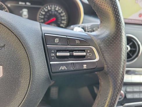 Used 2022 Kia Stinger GT2 w/ Red Interior Color Package RWD image 23
