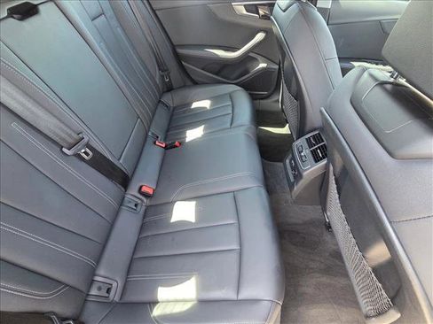 Used 2022 Audi A4 2.0T Premium Plus image 20