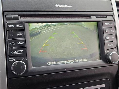 Used 2015 Nissan Xterra PRO-4X w/ Pro-4x Leather Package image 14