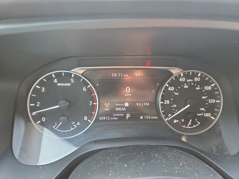 Used 2024 Nissan Rogue S FWD image 2