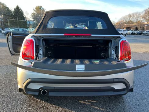 Used 2023 MINI Cooper Convertible w/ Signature Upholstery Package image 12