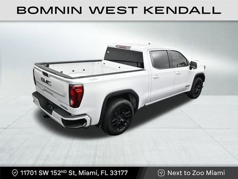 Used 2023 GMC Sierra 1500 Elevation image 17