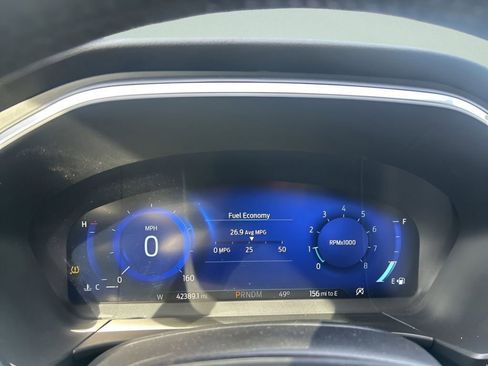 Used 2020 Ford Escape Titanium image 23