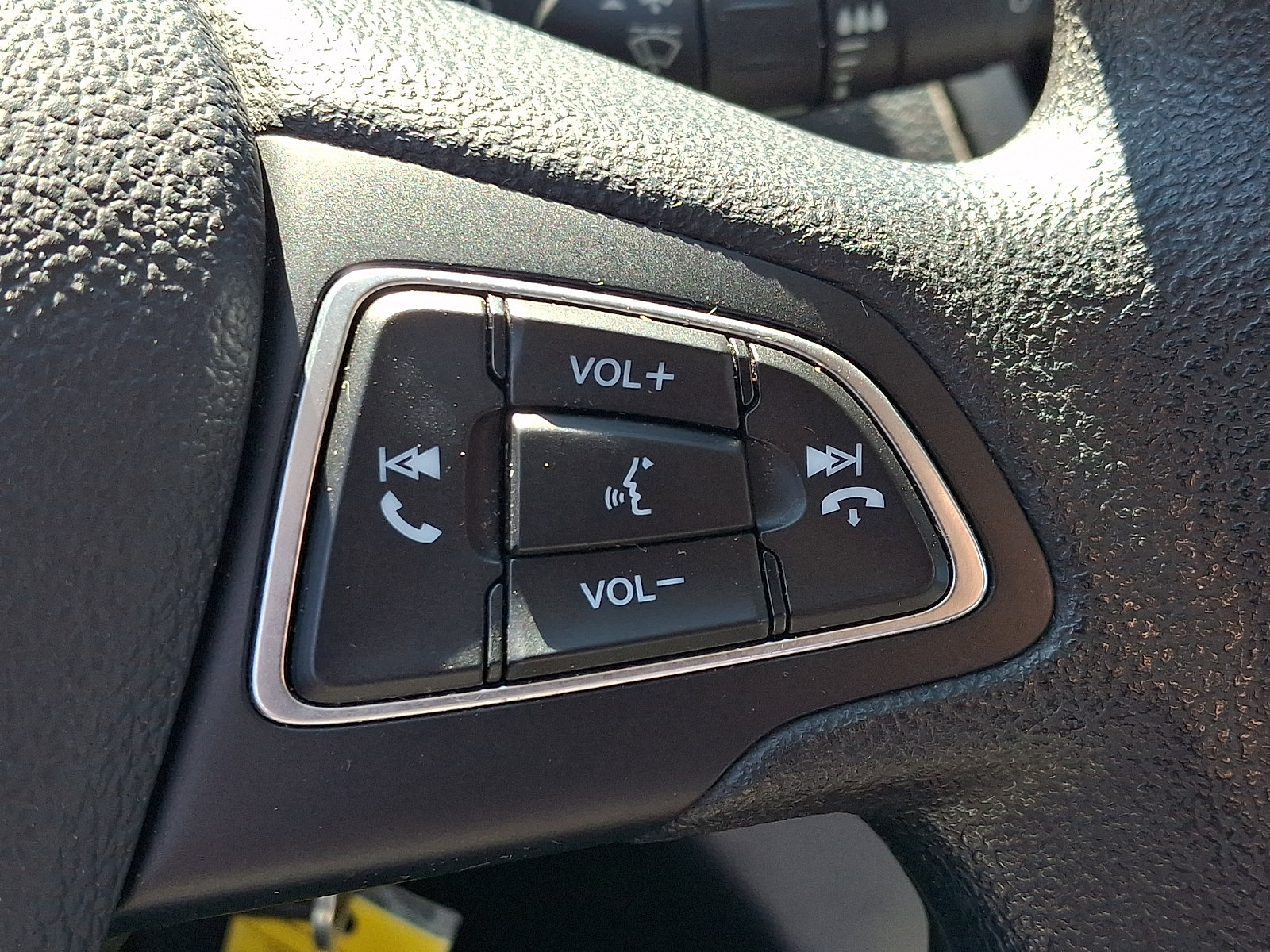 Used 2019 Ford Escape S FWD image 23