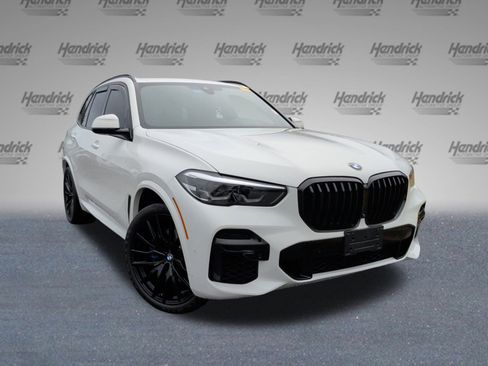 Certified 2023 BMW X5 xDrive40i w/ M Sport Package image 2