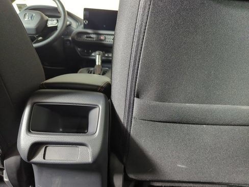 Certified 2026 Honda HR-V Sport image 31