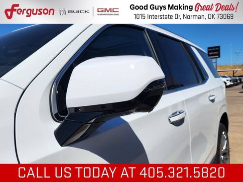 New 2026 GMC Yukon Denali w/ Denali Reserve Package AWD/4WD image 11