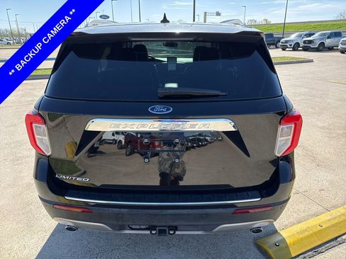 Used 2022 Ford Explorer Limited w/ Limited Technology Package image 10
