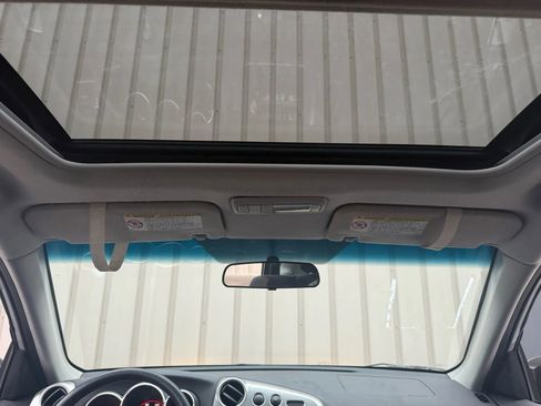 Used 2004 Pontiac Vibe w/ Moon And Tunes Value Package image 14