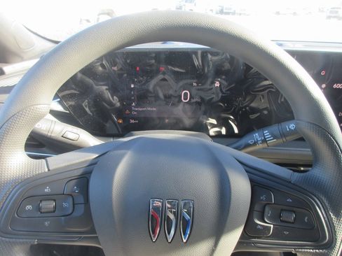 New 2026 Buick Envista Preferred image 16