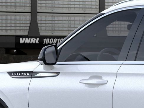 New 2026 Lincoln Aviator Reserve AWD/4WD image 20