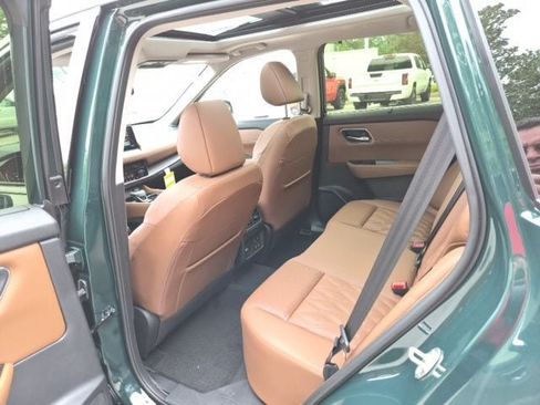 New 2026 Nissan Rogue Platinum AWD/4WD image 14