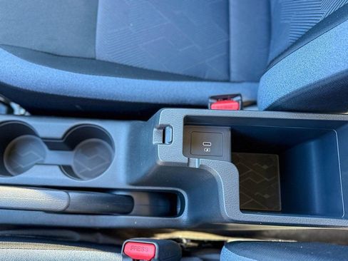 New 2025 Nissan Versa SV w/ Trunk Package image 37