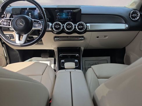 Used 2020 Mercedes-Benz GLB 250 image 10