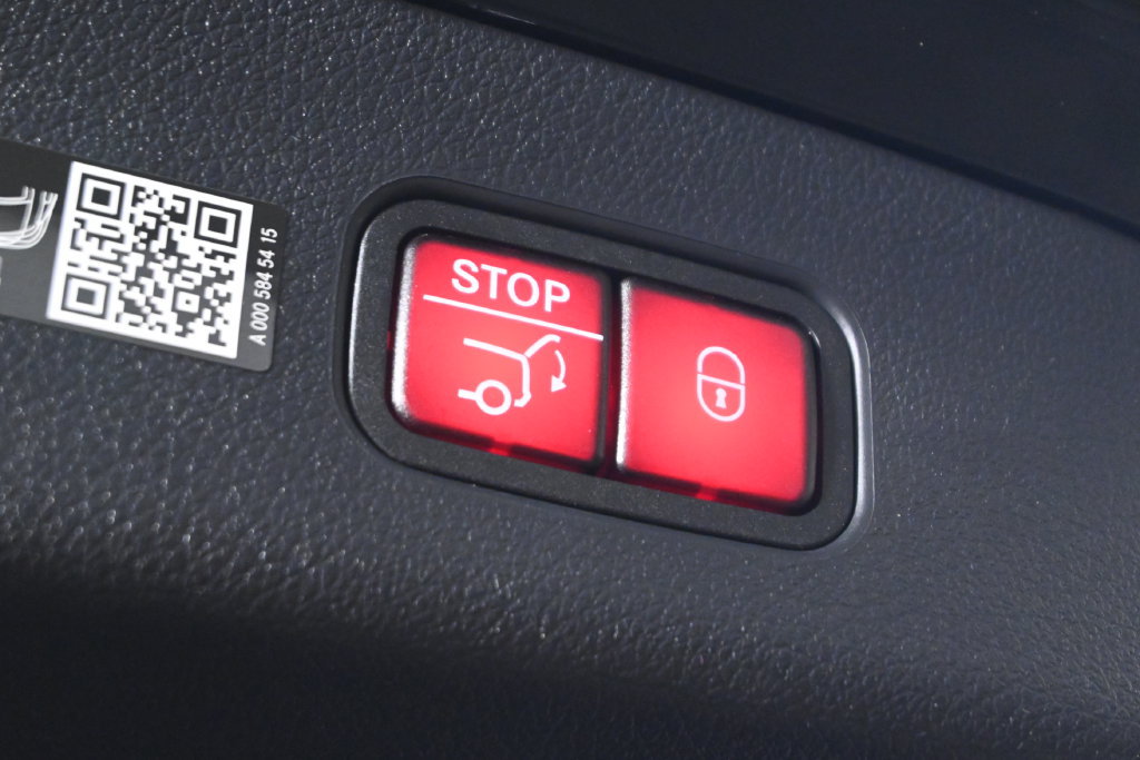 Certified 2026 Mercedes-Benz GLC 300 4MATIC image 35