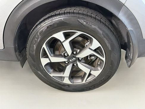 Used 2020 Kia Sportage LX FWD image 32
