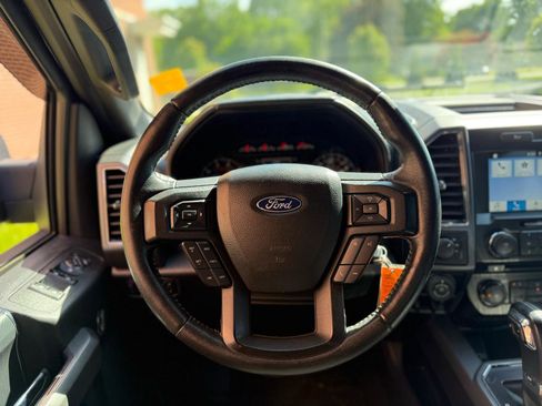 Used 2018 Ford F150 XLT w/ Equipment Group 302A Luxury AWD/4WD image 23
