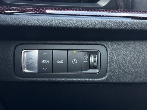 New 2026 Chevrolet Traverse Z71 w/ Enhanced Driving Package AWD/4WD image 29