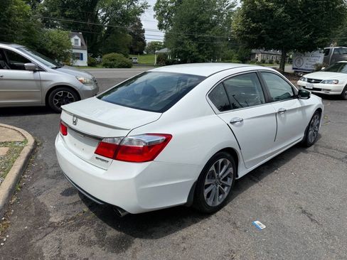 Used 2014 Honda Accord Sport image 9