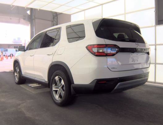 Used 2023 Honda Pilot EX-L image 3
