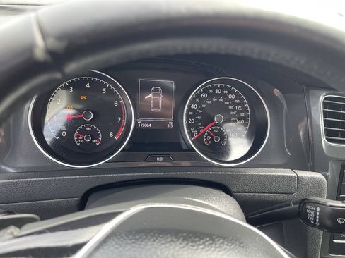 Used 2018 Volkswagen Golf S FWD image 14