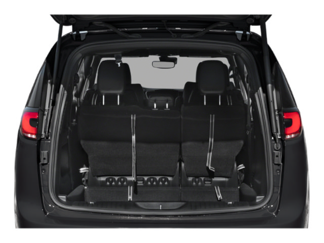 Used 2025 Chrysler Pacifica Select FWD image 8