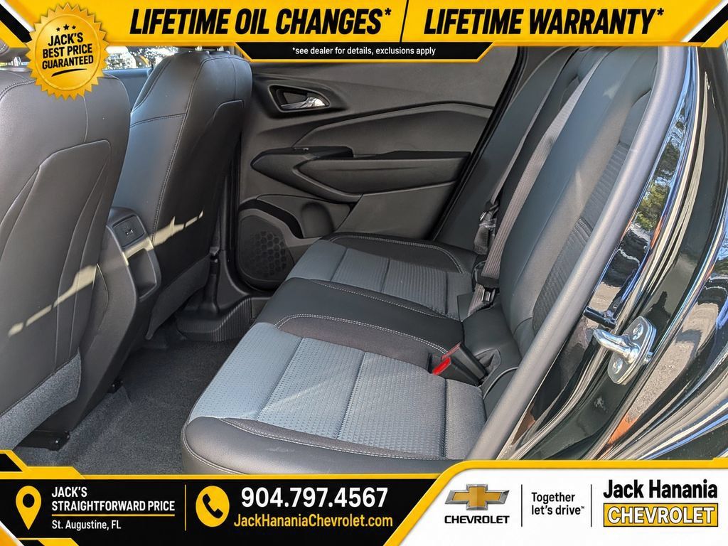New 2026 Chevrolet Trax LT w/ Driver Confidence Package FWD image 13