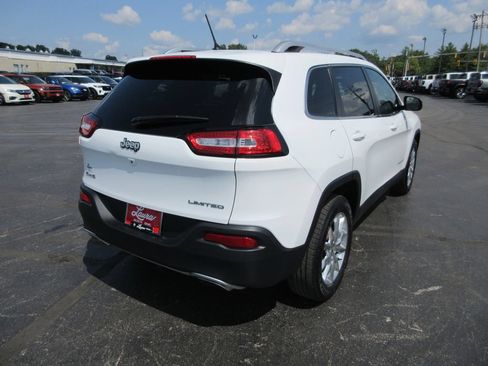 Used 2015 Jeep Cherokee Limited AWD/4WD image 4