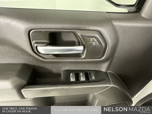 Used 2020 GMC Sierra 1500 4x4 Crew Cab image 17