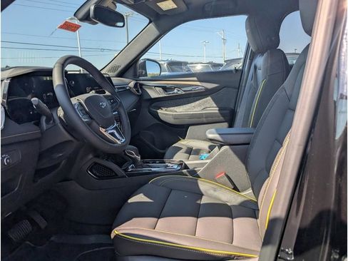 New 2026 Chevrolet TrailBlazer ACTIV w/ Convenience Package FWD image 13