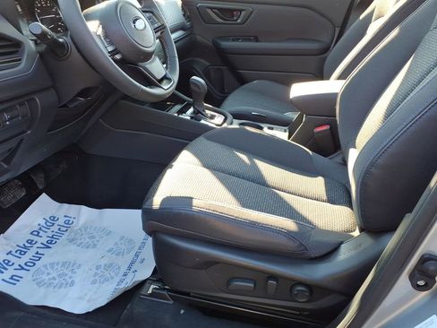 Certified 2025 Subaru Forester Premium image 17