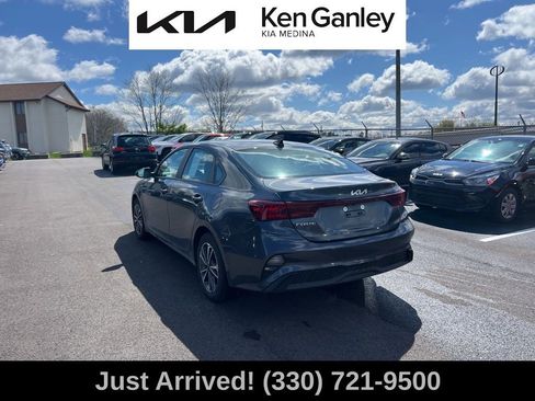 Certified 2023 Kia Forte LXS image 7