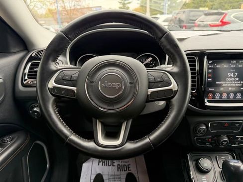 Used 2020 Jeep Compass Limited AWD/4WD image 19